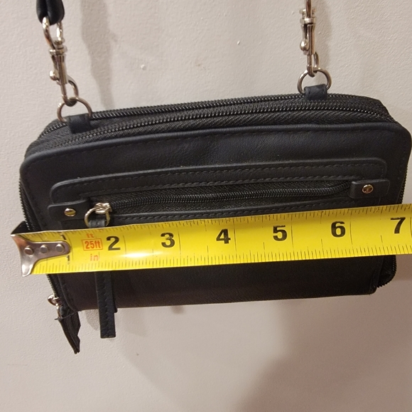 Cute Little Travel, Concert, or Night Out Purse - Picture 6 of 10